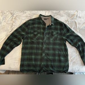 Men’s 2XL Vans flannel shirt